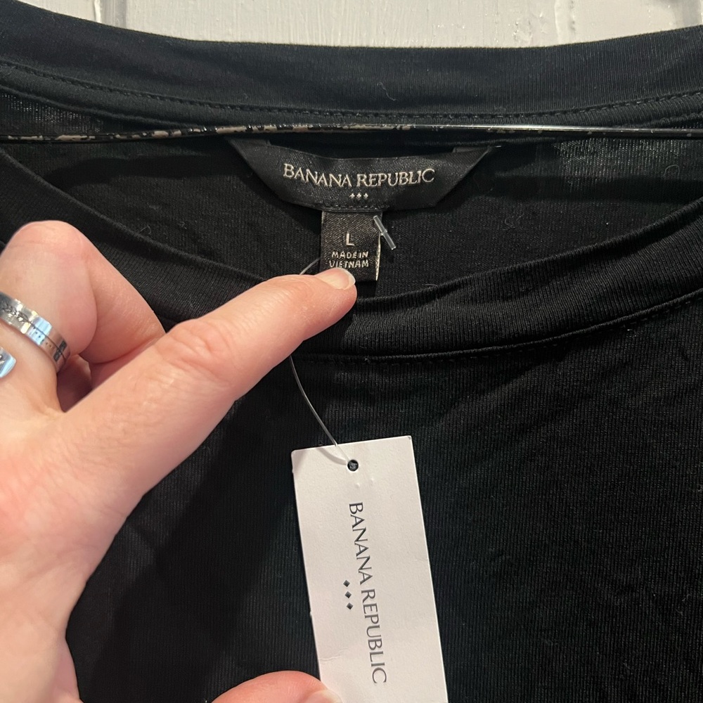 Banana Republic Charcoal Tee